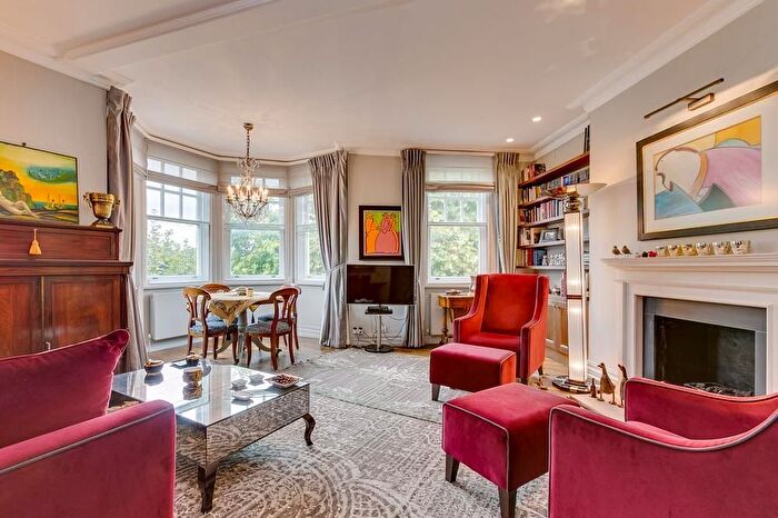 2 Bedroom Flat To Rent In Embankment Gardens, Chelsea, SW3