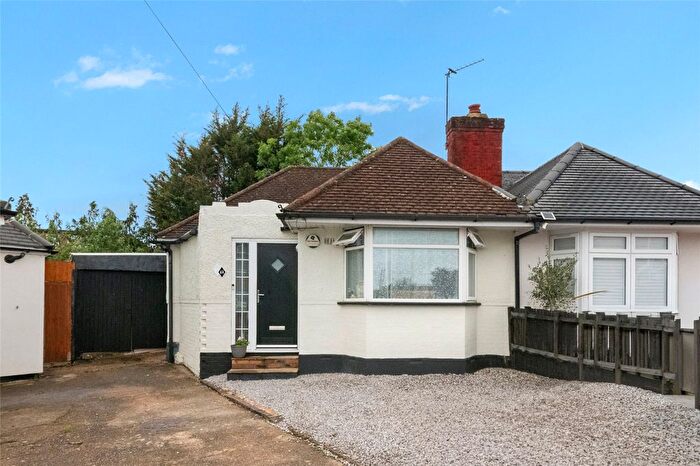 2 Bedroom Bungalow For Sale In Royal Crescent, Ruislip, HA4