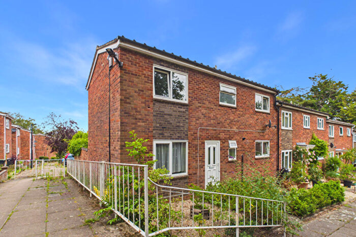 3 Bedroom End Of Terrace House For Sale In York Close, Bury St Edmunds, Suffolk, IP33