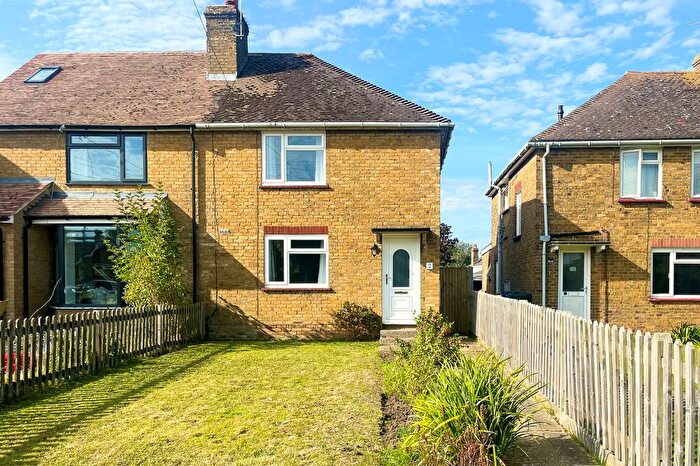 3 Bedroom Semi Detached House To Rent In Callaways Lane, Sittingbourne, ME9