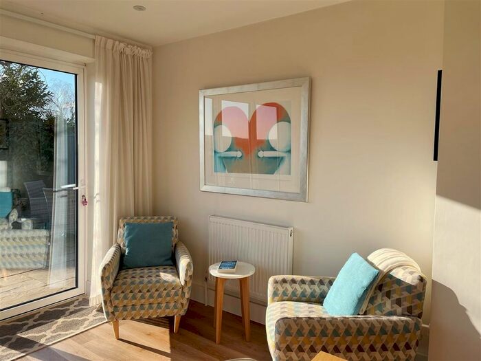 2 Bedroom Semi-Detached House For Sale In Claygate Lane, Shipbourne, Tonbridge, TN11