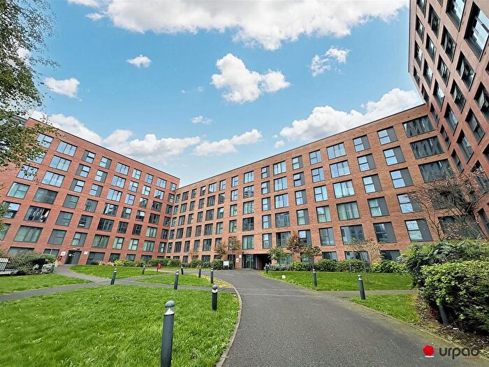 2 Bedroom Flat To Rent In Windmill Street, Birmingha, B1