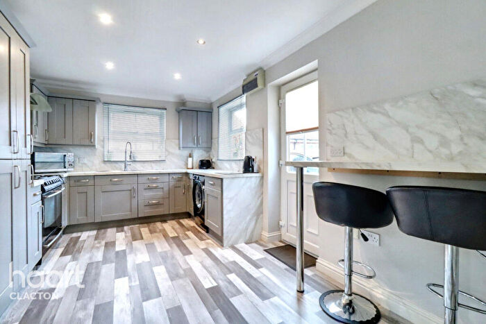 6 Bedroom Detached House For Sale In Colchester Road, Clacton-On-Sea, CO16