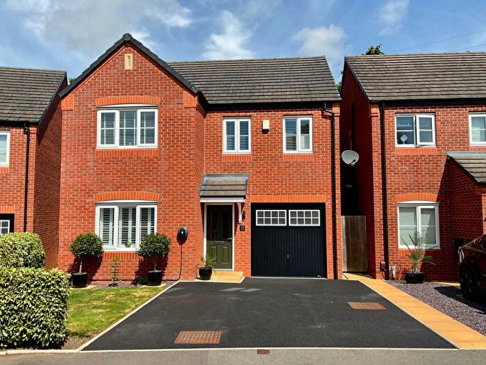 4 Bedroom Detached House For Sale In Green Close, Great Haywood, ST18