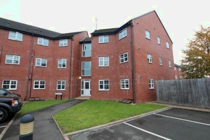 2 Bedroom Flat To Rent In Victory Close, Lichfield, WS14
