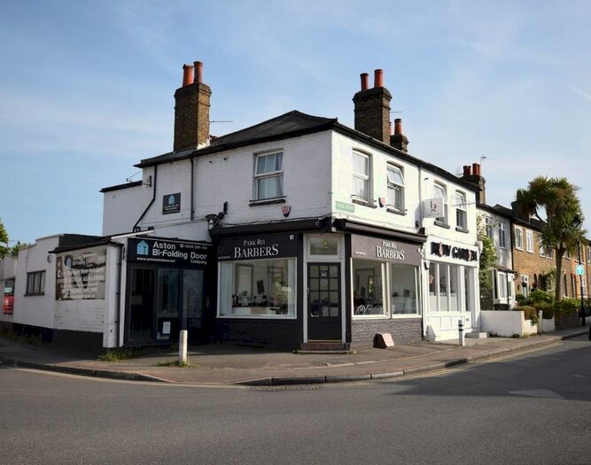 1 Bedroom Flat To Rent In Park Road, Chislehurst, BR7