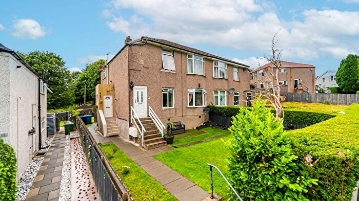 3 Bedroom Flat For Sale In Keppel Drive, Kings Park, Glasgow, G44