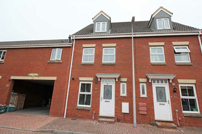 3 Bedroom Semi-Detached House To Rent In Ankatel Close, Weston-super-Mare, BS23