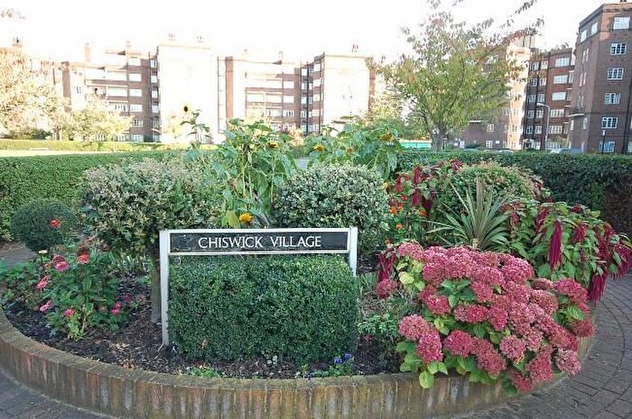 1 Bedroom Flat To Rent In Chiswick Village, London, W4