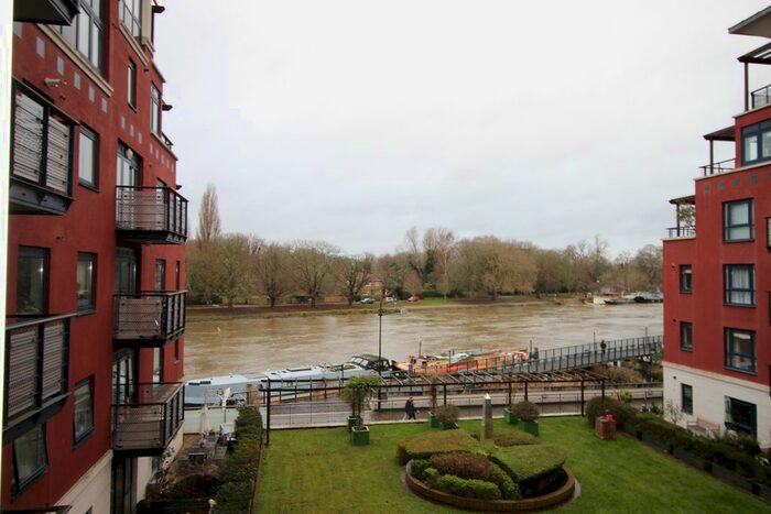 2 Bedroom Flat To Rent In Wadbrook Street, Kingston Upon Thames, KT1