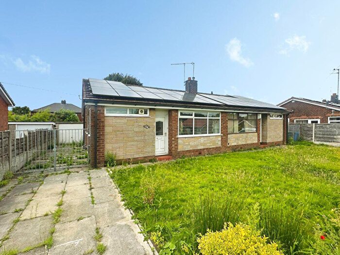 4 Bedroom Bungalow For Sale In Glamis Avenue, Heywood, OL10