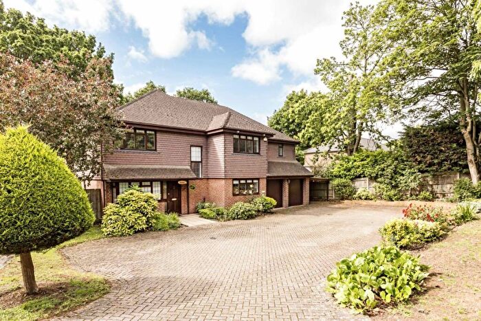 5 Bedroom House To Rent In Coombe Lane West, Kingston Upon Thames, KT2