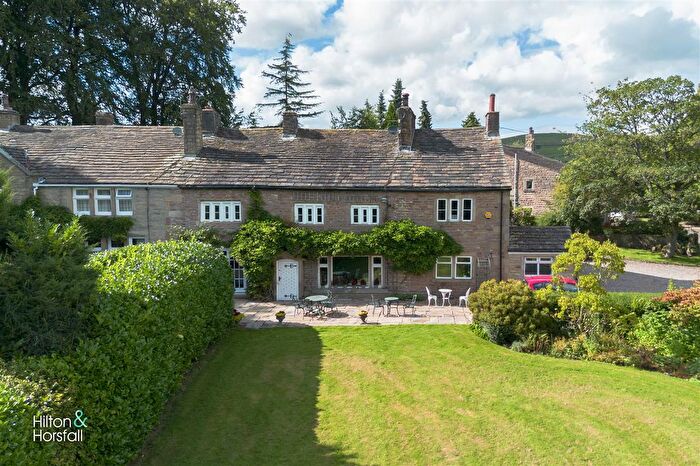 5 Bedroom Semi-Detached House For Sale In East Stone Edge, Barnoldswick Road, Blacko, BB9