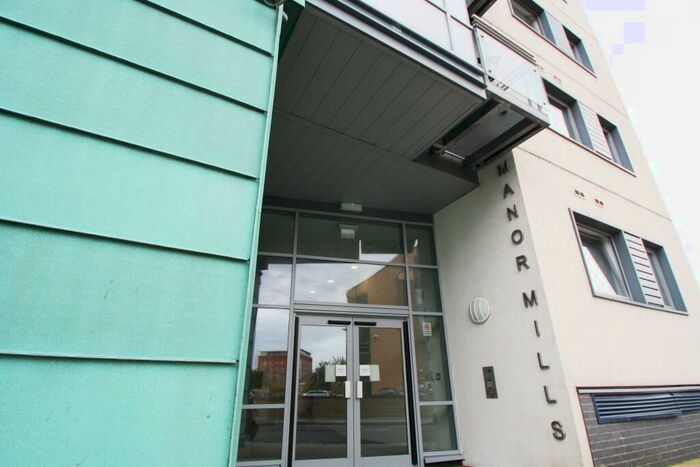 Garage / Parking To Rent In Manor Mills, Ingram Street, Leeds, Yorkshire, LS11