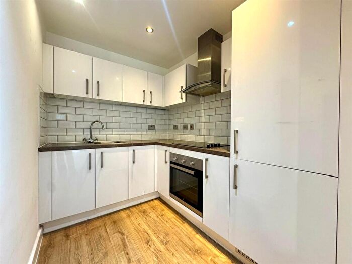2 Bedroom Apartment To Rent In Helena Street, Birmingham, B1