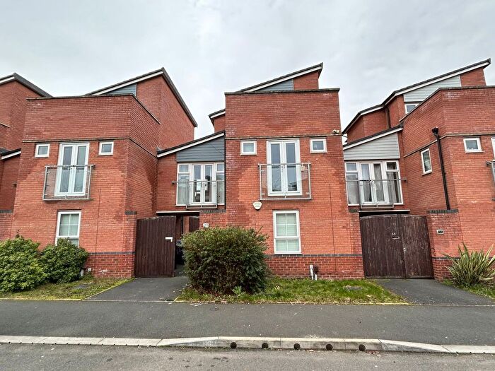 4 Bedroom Terraced House To Rent In The Moorings, Canal Basin, CV1