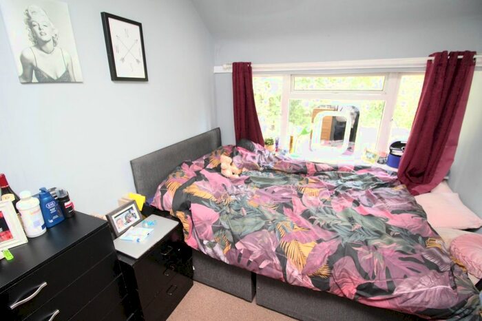 2 Bedroom Semi-Detached House For Sale In Ramsey Avenue, Manchester, Greater Manchester, M19