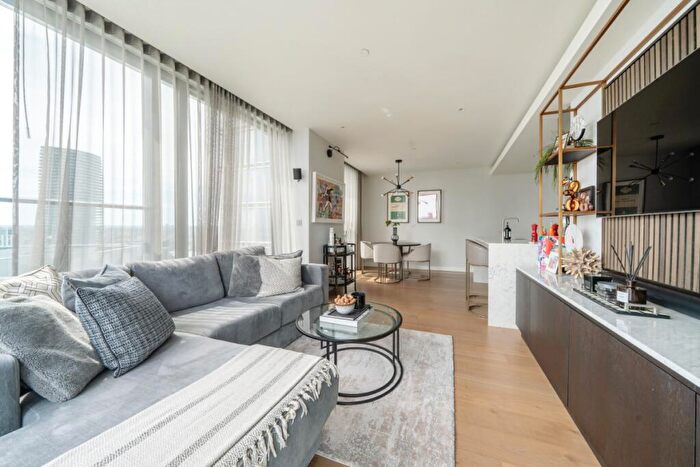 2 Bedroom Flat For Sale In Marsh Wall London, E14
