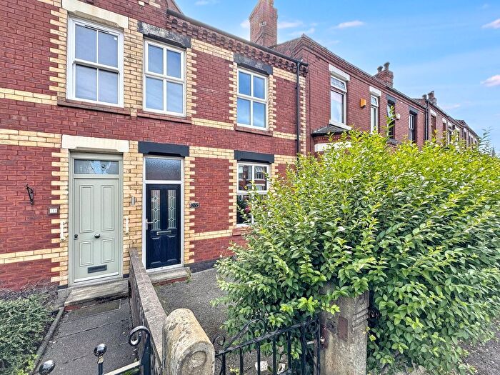 3 Bedroom Terraced House For Sale In Ormskirk Road, Wigan, WN5
