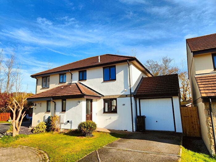 3 Bedroom Property To Rent In Gwel Lewern, Penzance, TR18