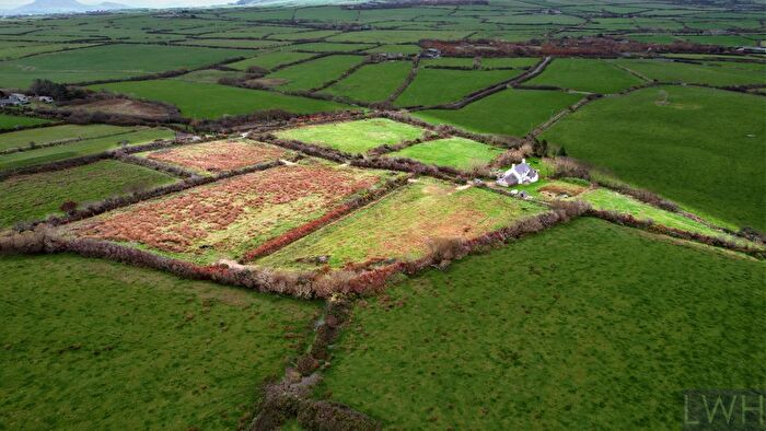 3 Bedroom Farm For Sale In Ty'n Rhos Farm, Rhoshirwaun, LL53