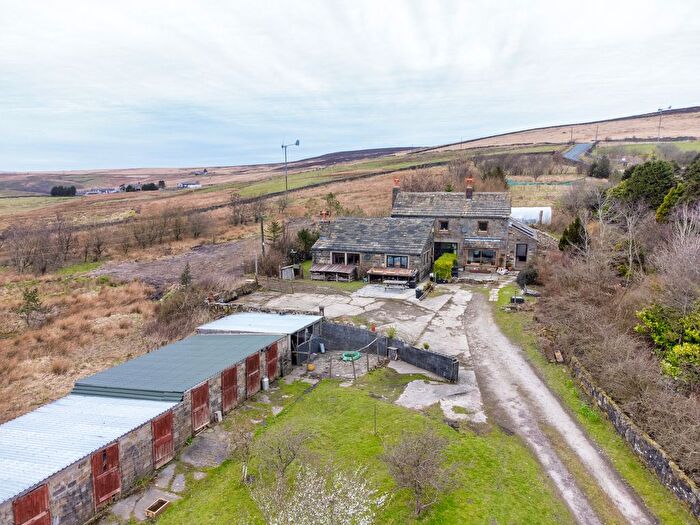 6 Bedroom Farmhouse For Sale In Kebs Road, Todmorden, OL14