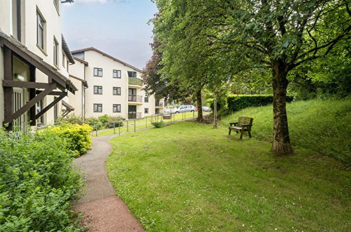 1 Bedroom Flat For Sale In Two Acre Close, Paignton, Devon, TQ3