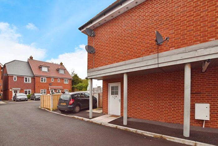 2 Bedroom Maisonette To Rent In Sloane Court, Amesbury, SP4