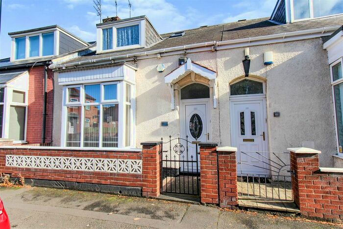 2 Bedroom Property To Rent In Thompson Road, Southwick, Sunderland, SR5