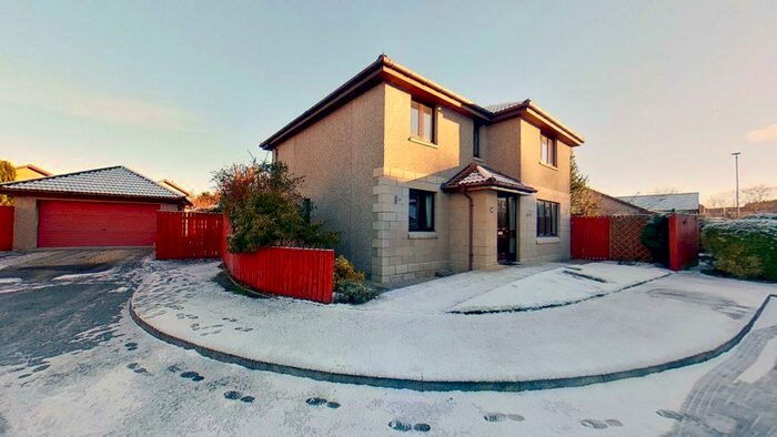 5 Bedroom Detached House For Sale In Spey Crescent, Fochabers, Morayshire, IV32