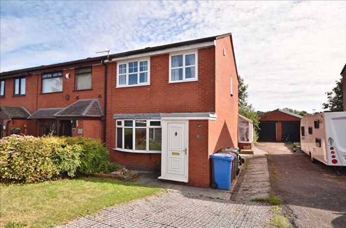 3 Bedroom Mews For Sale In Blainscough Road, Coppull, Chorley, PR7