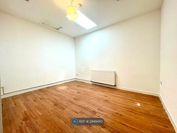 1 Bedroom Flat To Rent In West St, Bristol, BS2