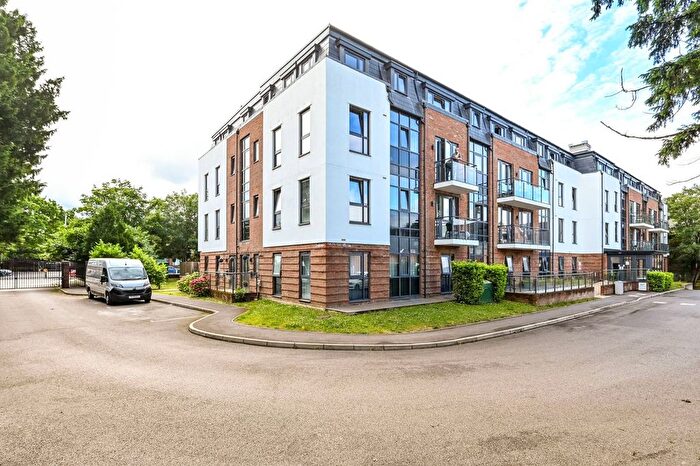 2 Bedroom Flat To Rent In Constabulary Close, West Drayton, UB7
