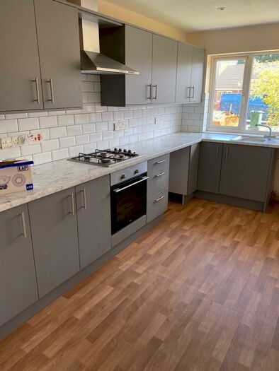 2 Bedroom Detached Bungalow To Rent In Offlow Mews, Tipton, West Midlands, DY4