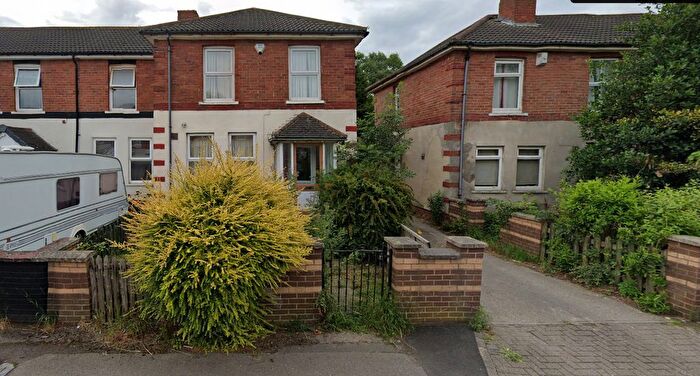 3 Bedroom Semi-Detached House For Sale In Saltholme Close, Middlesbrough, TS2