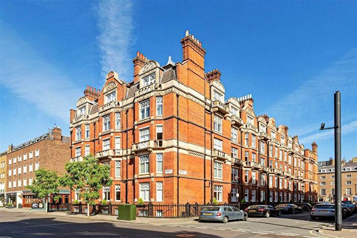 2 Bedroom Flat To Rent In Montagu Mansions, Marylebone, W1U