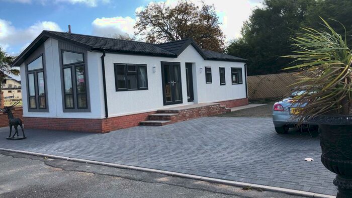 2 Bedroom Park Home For Sale In Clayton Le Dale, Blackburn, BB1