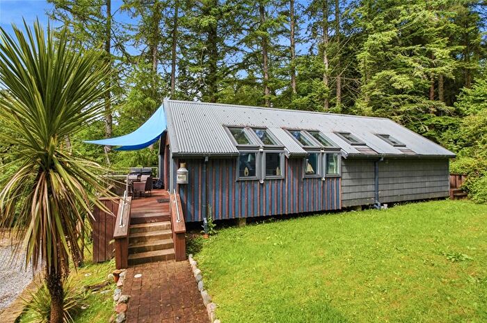 2 Bedroom Bungalow For Sale In The Palms, Dundonald Landing, North Connel, Oban, PA37