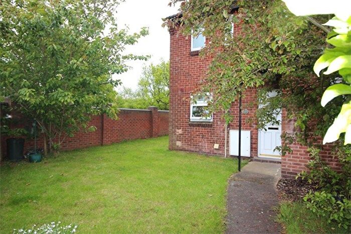2 Bedroom Terraced House For Sale In Bentinck Close, Boughton, NG22