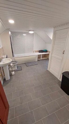 2 Bedroom Flat To Rent In Bridge Street, Montrose, DD10