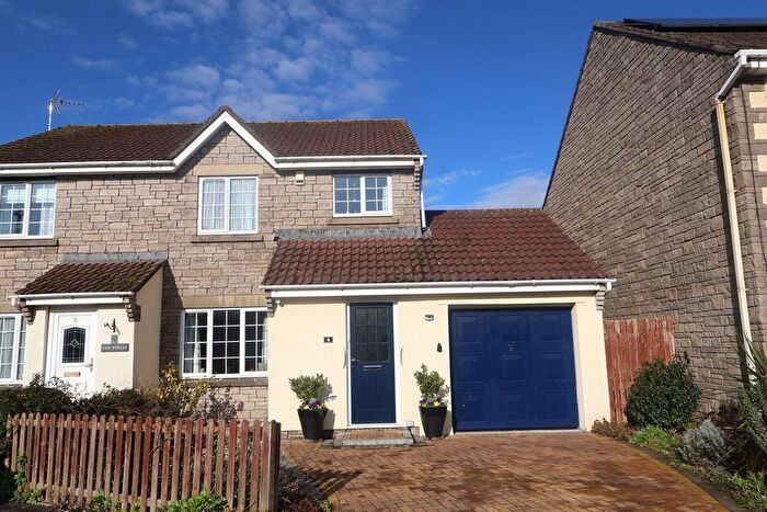 3 Bedroom Semi-Detached House For Sale In Caer Worgan, Llantwit Major, CF61