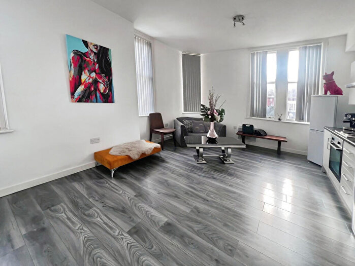 1 Bedroom Flat To Rent In Cape Hill, Smethwick, B66