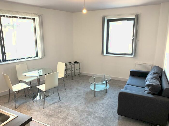 2 Bedroom Apartment To Rent In Honduras Wharf, Summer Lane, B19