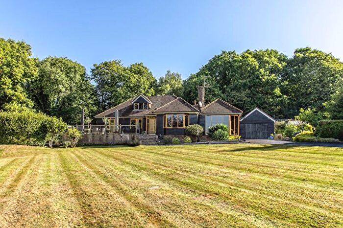 5 Bedroom Detached Bungalow For Sale In Limes Lane, Buxted, TN22