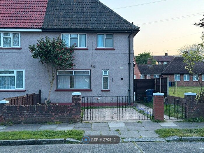 3 Bedroom Semi Detached House To Rent In Marconi Way, Southall, UB1