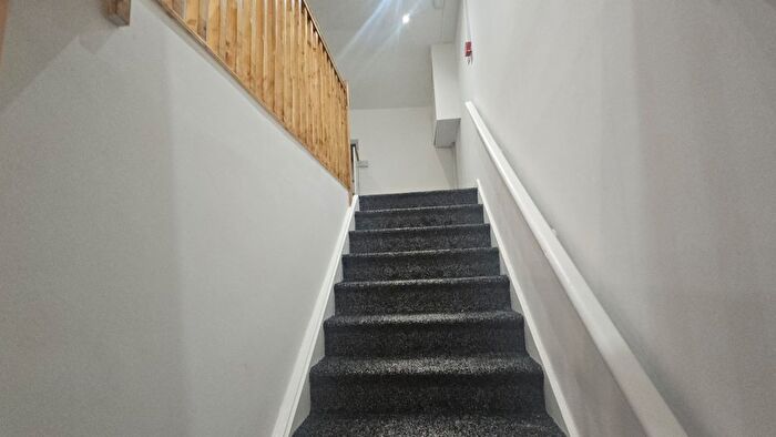 2 Bedroom Flat To Rent In Chapel Street, Luton, LU1