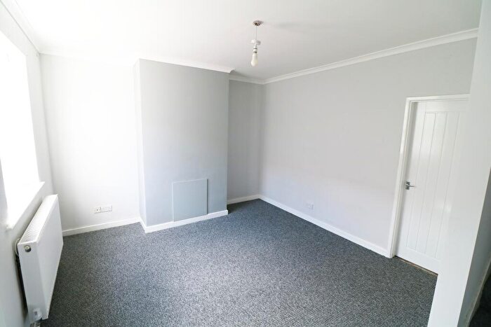 2 Bedroom House To Rent In Redbourne Street, Scunthorpe, North Lincolnshire, DN16