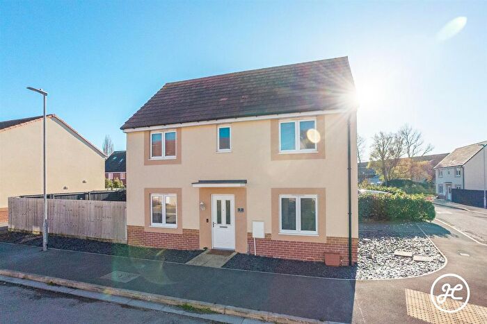 3 Bedroom Detached House For Sale In Sapphire Drive, Bridgwater, TA6