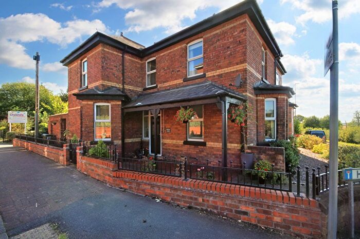 4 Bedroom Detached House To Rent In Hollins Drive, Winwick, WA2