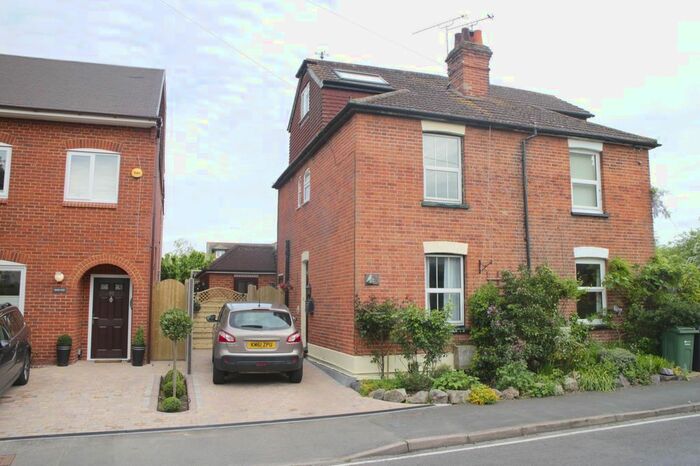 4 Bedroom Semi-Detached House To Rent In Burpham Lane, Guildford, GU4
